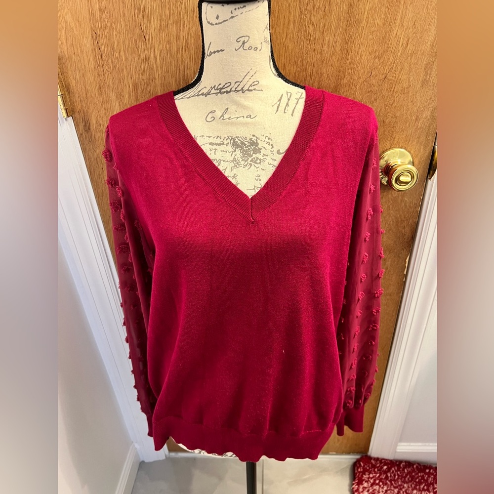 Freestyle LES SEREIN Rehannin Textured
Sleeve Sweater